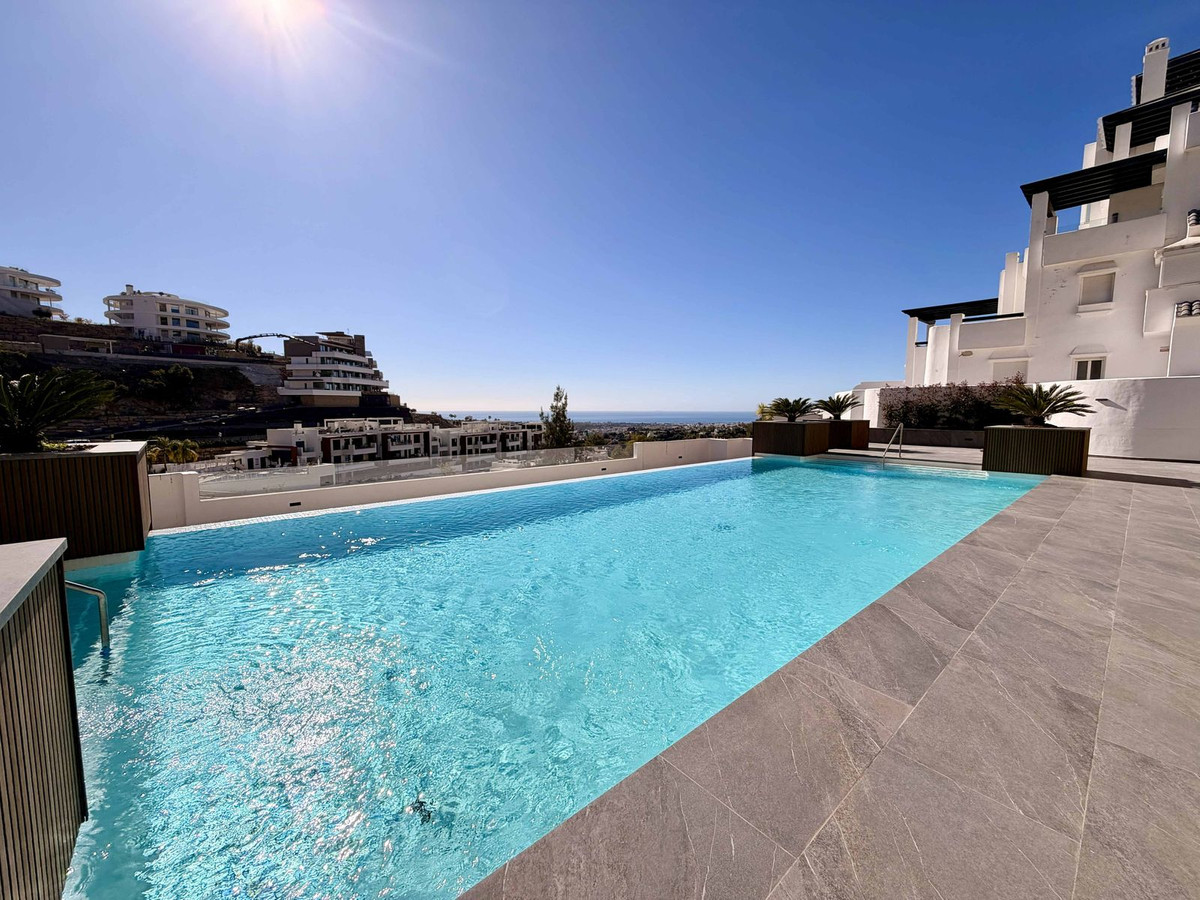 3 Bed Apartment for sale in Benahavís Costa Del Sol, Málaga, Spain