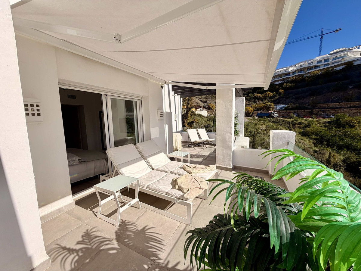 3 Bed Apartment for sale in Benahavís Costa Del Sol, Málaga, Spain
