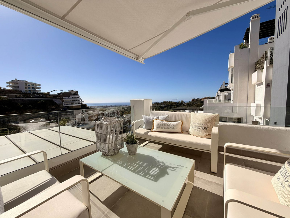 3 Bed Apartment for sale in Benahavís Costa Del Sol, Málaga, Spain