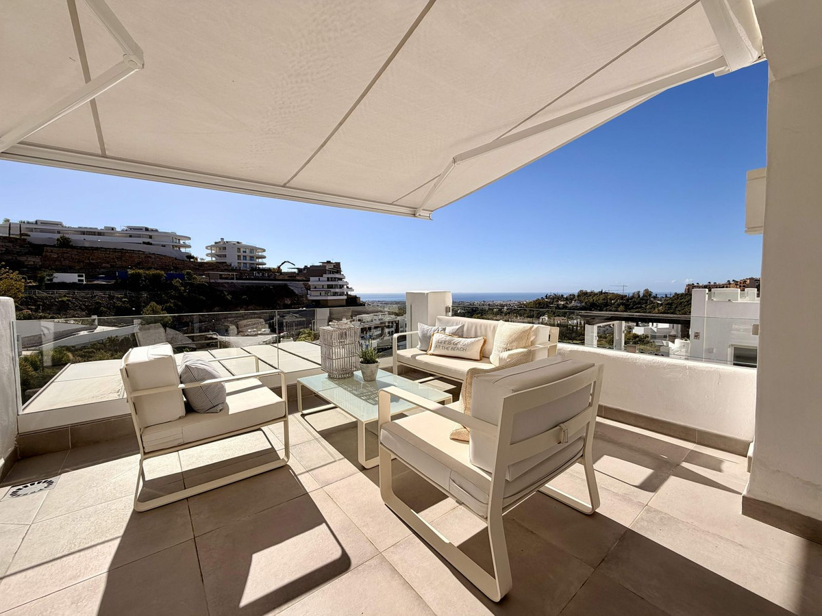3 Bed Apartment for sale in Benahavís Costa Del Sol, Málaga, Spain
