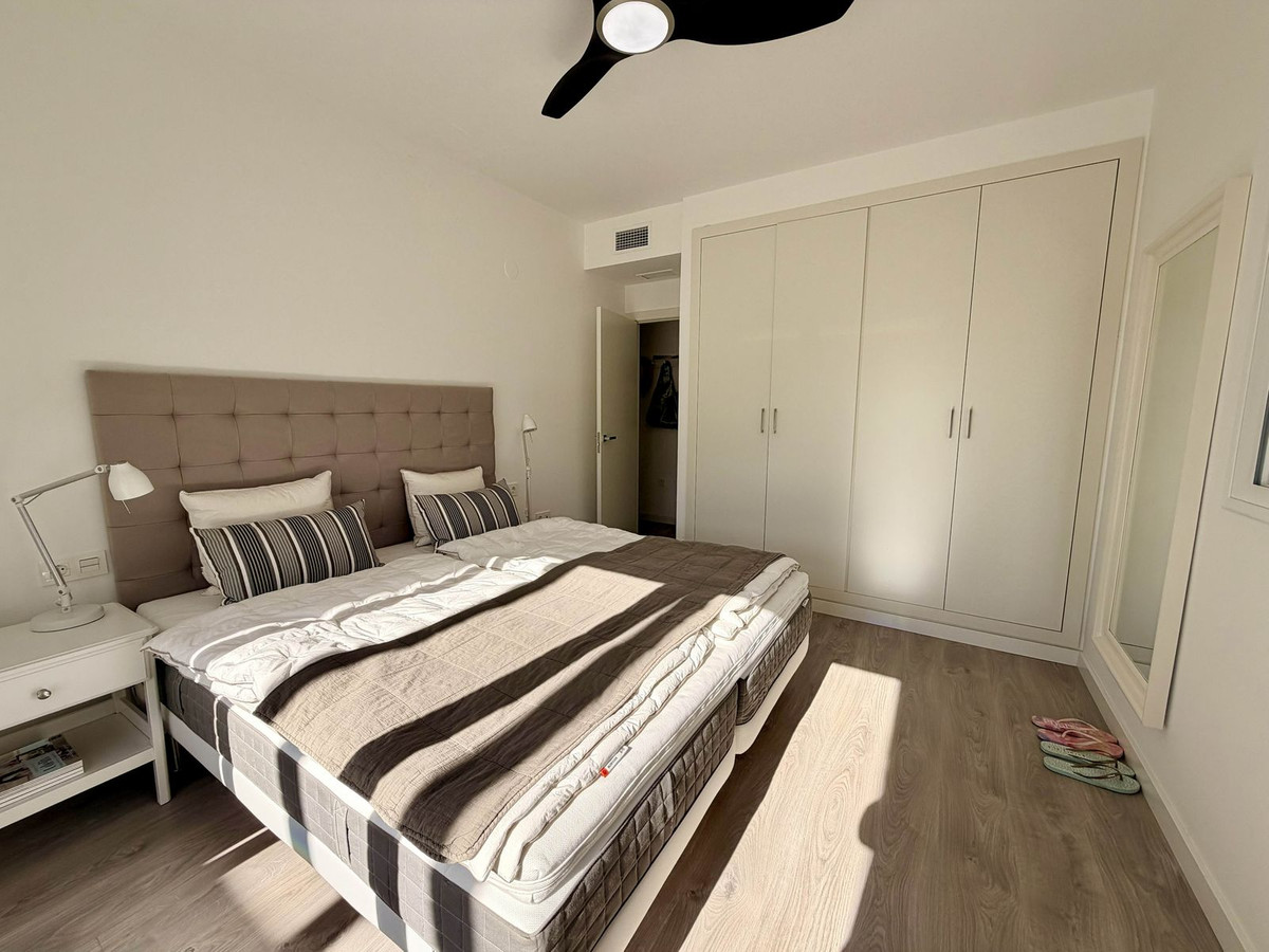 3 Bed Apartment for sale in Benahavís Costa Del Sol, Málaga, Spain