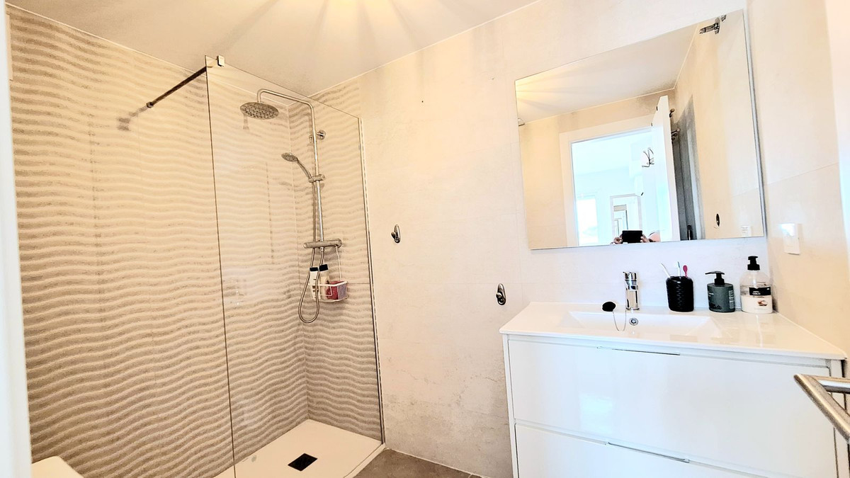 Se vende Ático Dúplex de 2 dormitorios en Costa Del Sol, Málaga, España