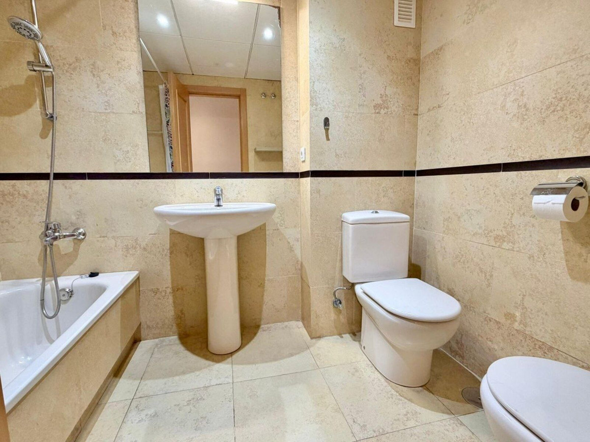 2 Bed Apartment for sale in Estepona Costa Del Sol, Málaga, Spain