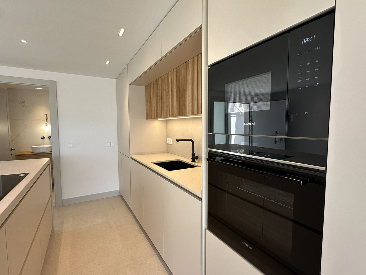 4 Bed Townhouse for sale in Torrequebrada Costa Del Sol, Málaga, Spain