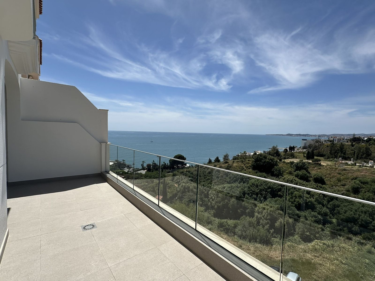4 Bed Townhouse for sale in Torrequebrada Costa Del Sol, Málaga, Spain