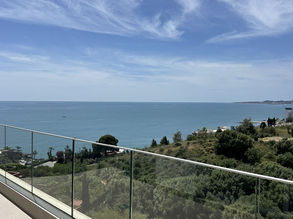 4 Bed Townhouse for sale in Torrequebrada Costa Del Sol, Málaga, Spain