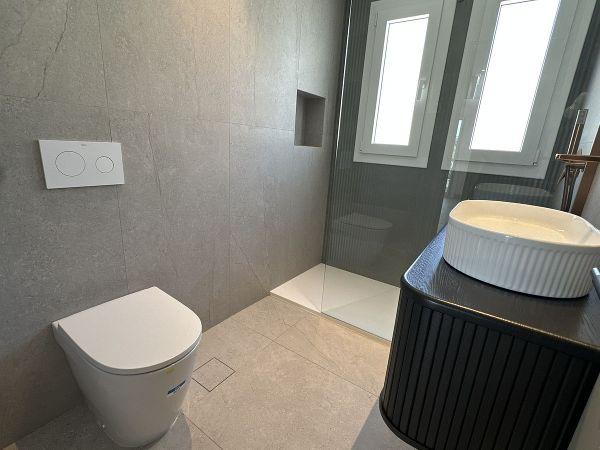4 Bed Townhouse for sale in Torrequebrada Costa Del Sol, Málaga, Spain