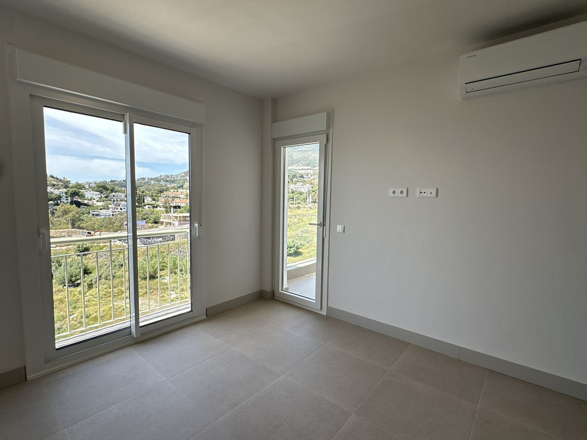 4 Bed Townhouse for sale in Torrequebrada Costa Del Sol, Málaga, Spain