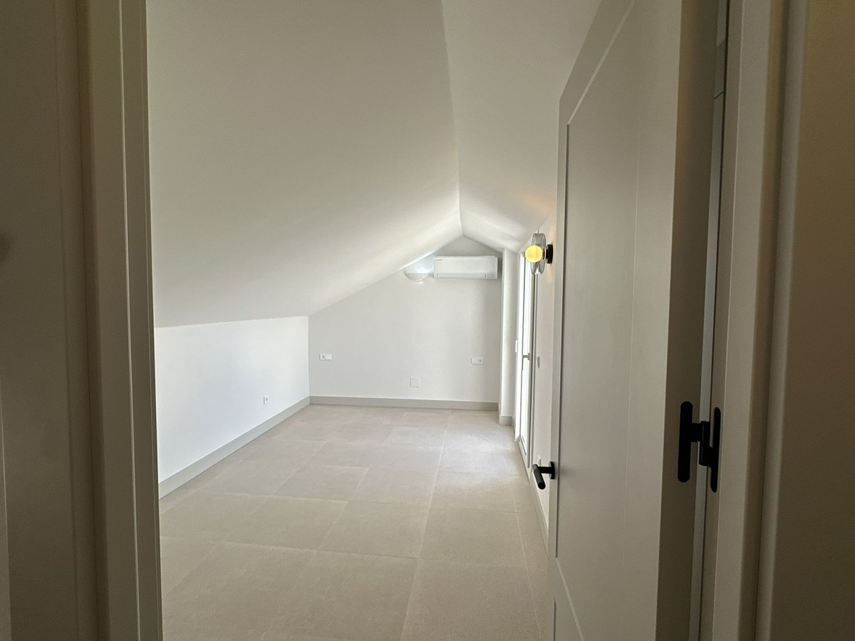 4 Bed Townhouse for sale in Torrequebrada Costa Del Sol, Málaga, Spain