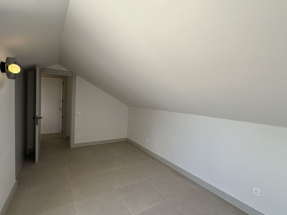4 Bed Townhouse for sale in Torrequebrada Costa Del Sol, Málaga, Spain