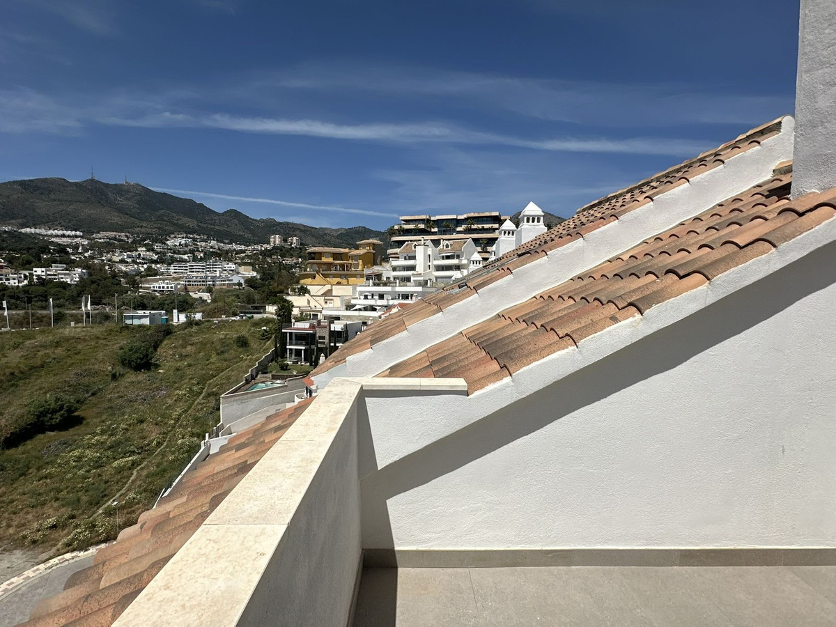 4 Bed Townhouse for sale in Torrequebrada Costa Del Sol, Málaga, Spain