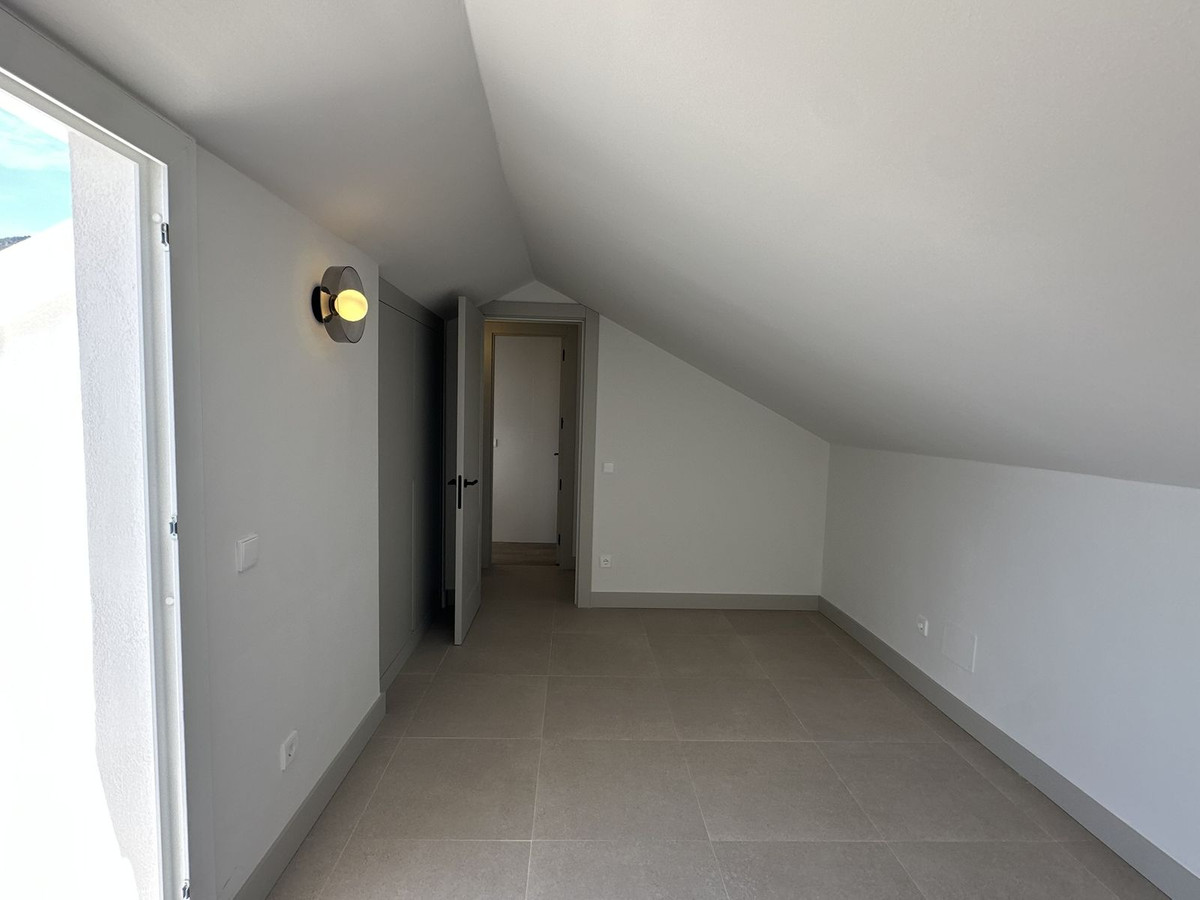 4 Bed Townhouse for sale in Torrequebrada Costa Del Sol, Málaga, Spain