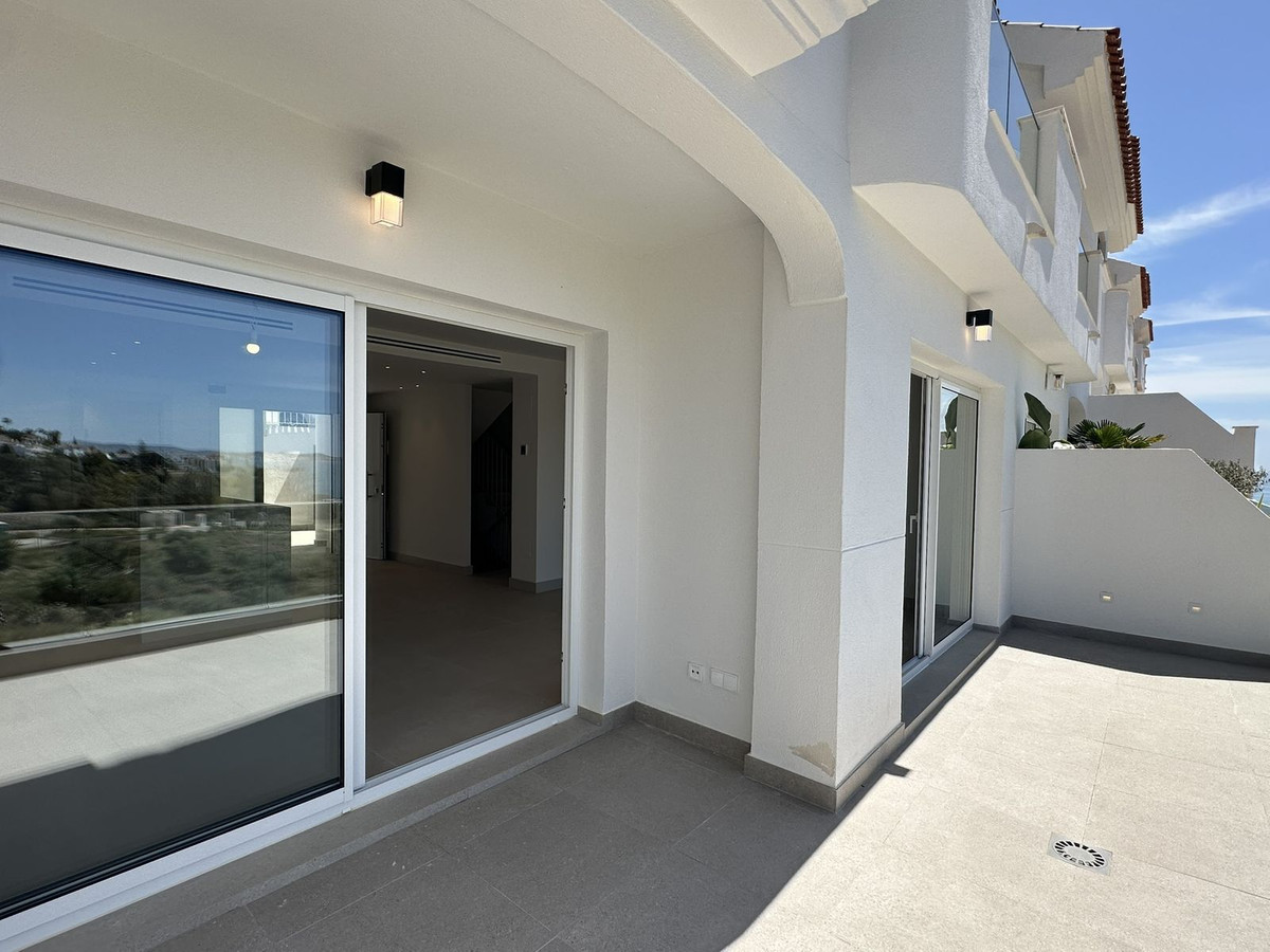 4 Bed Townhouse for sale in Torrequebrada Costa Del Sol, Málaga, Spain