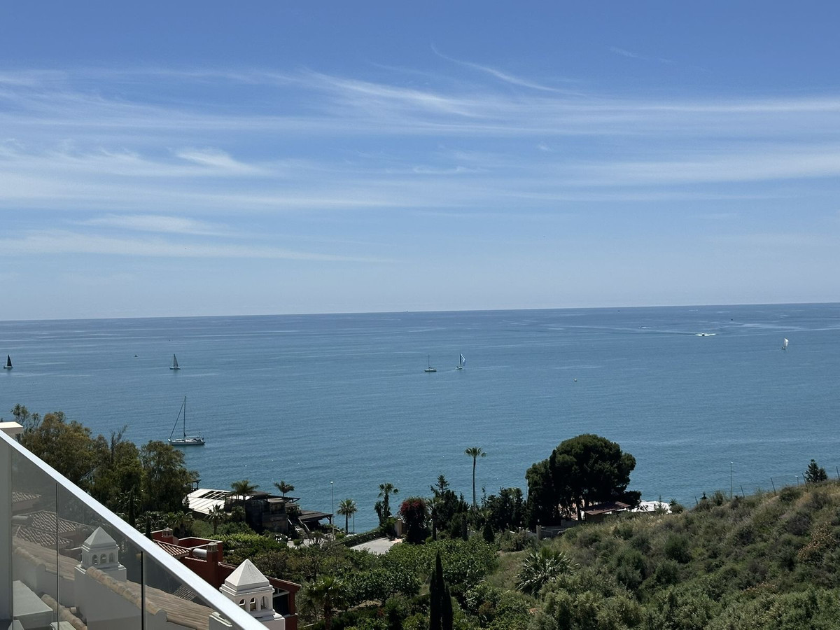 4 Bed Townhouse for sale in Torrequebrada Costa Del Sol, Málaga, Spain