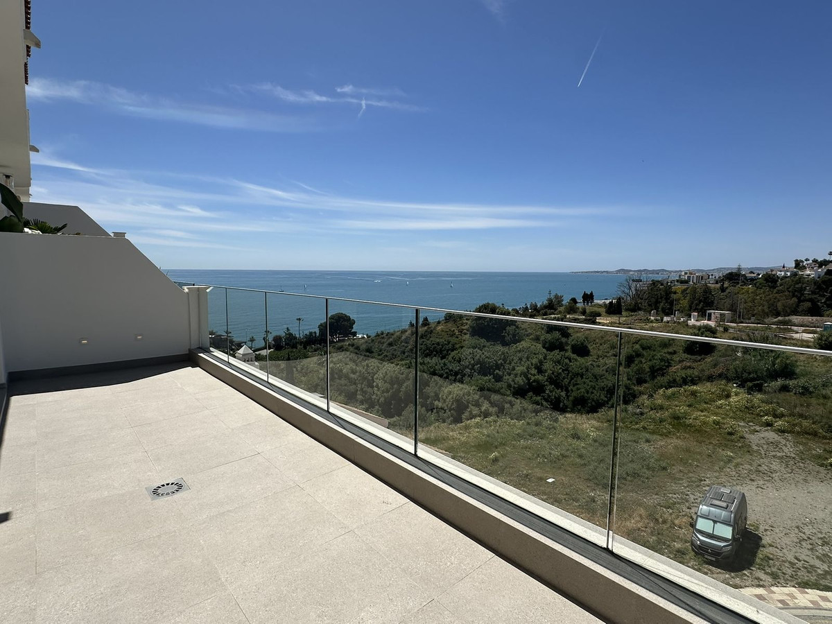 4 Bed Townhouse for sale in Torrequebrada Costa Del Sol, Málaga, Spain