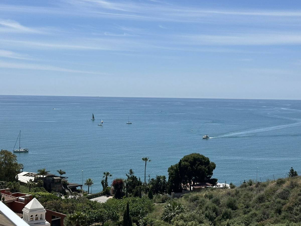 4 Bed Townhouse for sale in Torrequebrada Costa Del Sol, Málaga, Spain