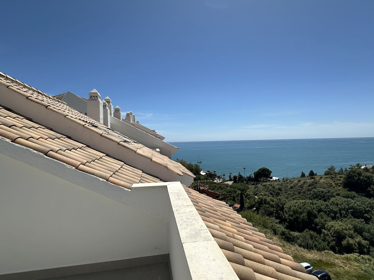 4 Bed Townhouse for sale in Torrequebrada Costa Del Sol, Málaga, Spain