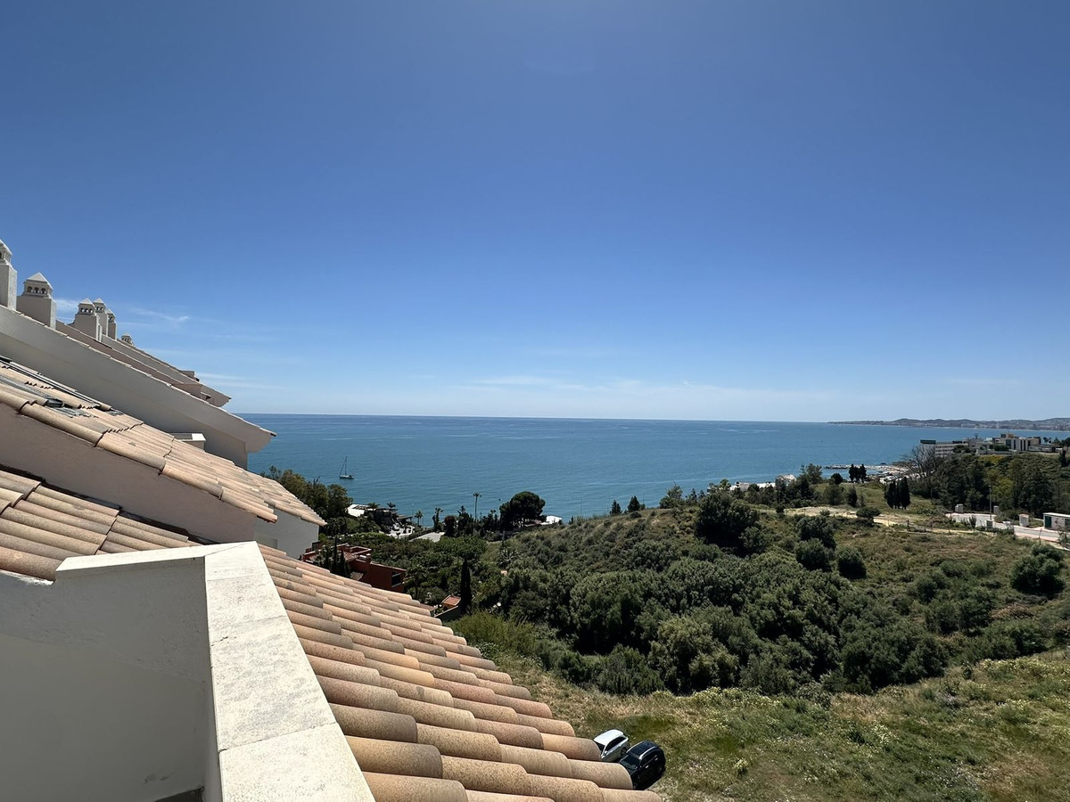 4 Bed Townhouse for sale in Torrequebrada Costa Del Sol, Málaga, Spain