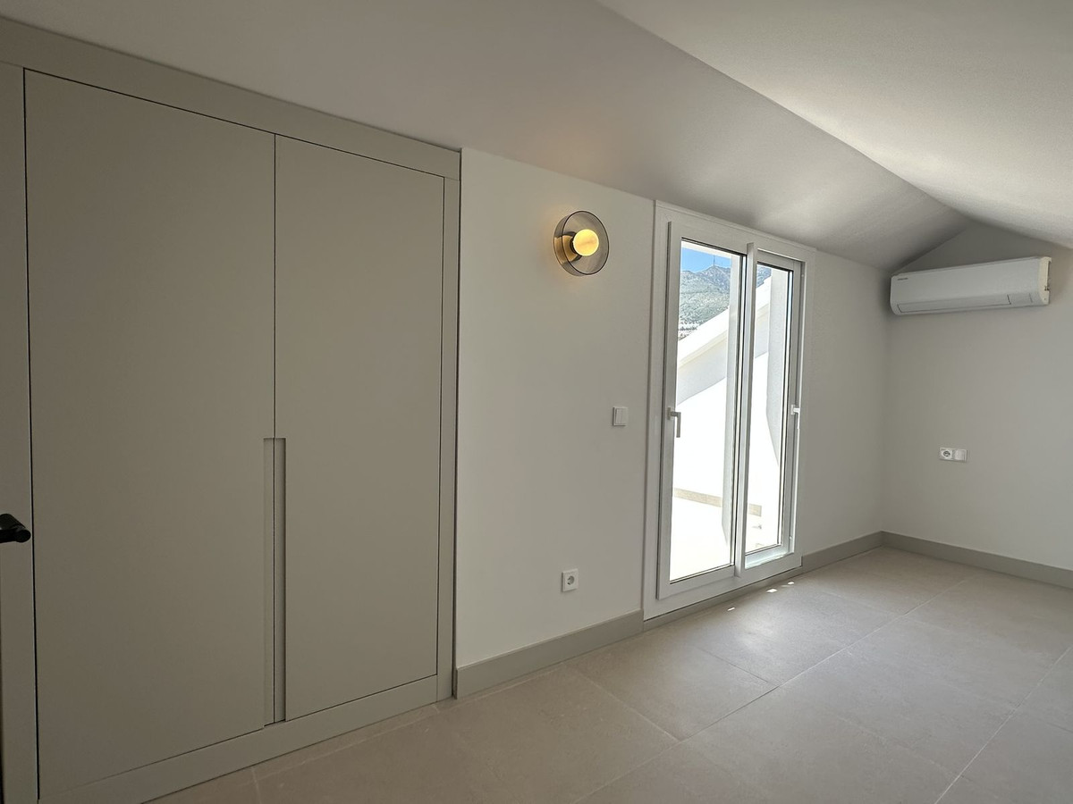 4 Bed Townhouse for sale in Torrequebrada Costa Del Sol, Málaga, Spain