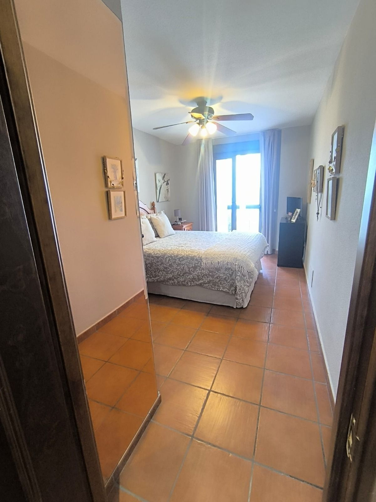 Se vende Apartamento Planta Media de 3 dormitorios en Costa Del Sol, Málaga, España
