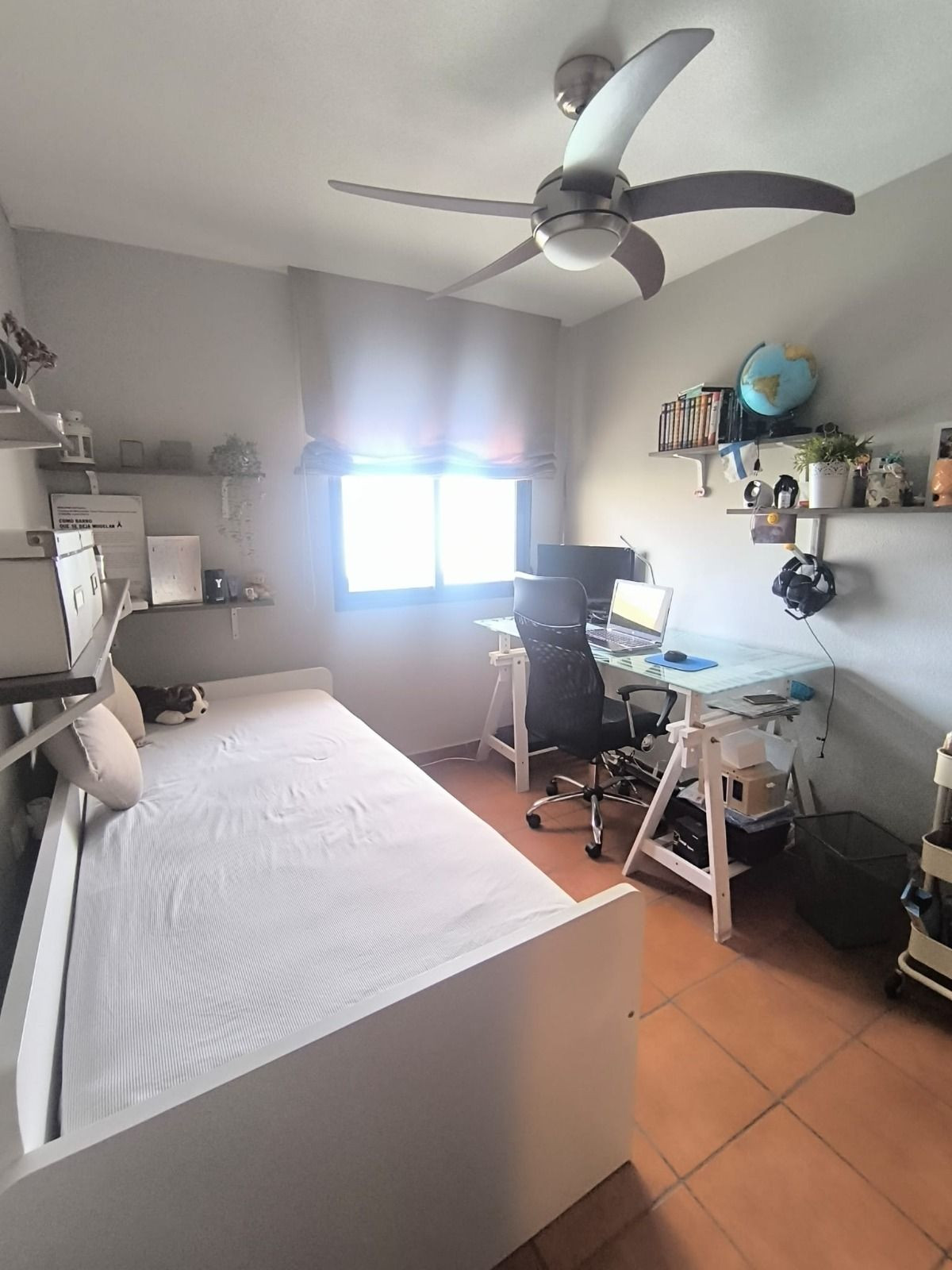 Se vende Apartamento Planta Media de 3 dormitorios en Costa Del Sol, Málaga, España