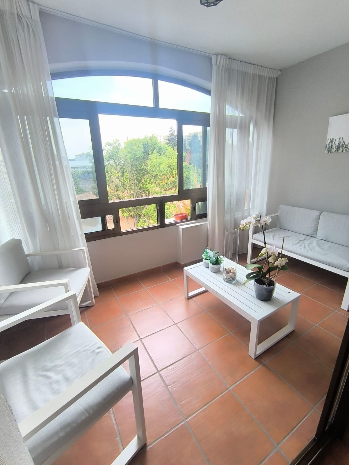 Se vende Apartamento Planta Media de 3 dormitorios en Costa Del Sol, Málaga, España