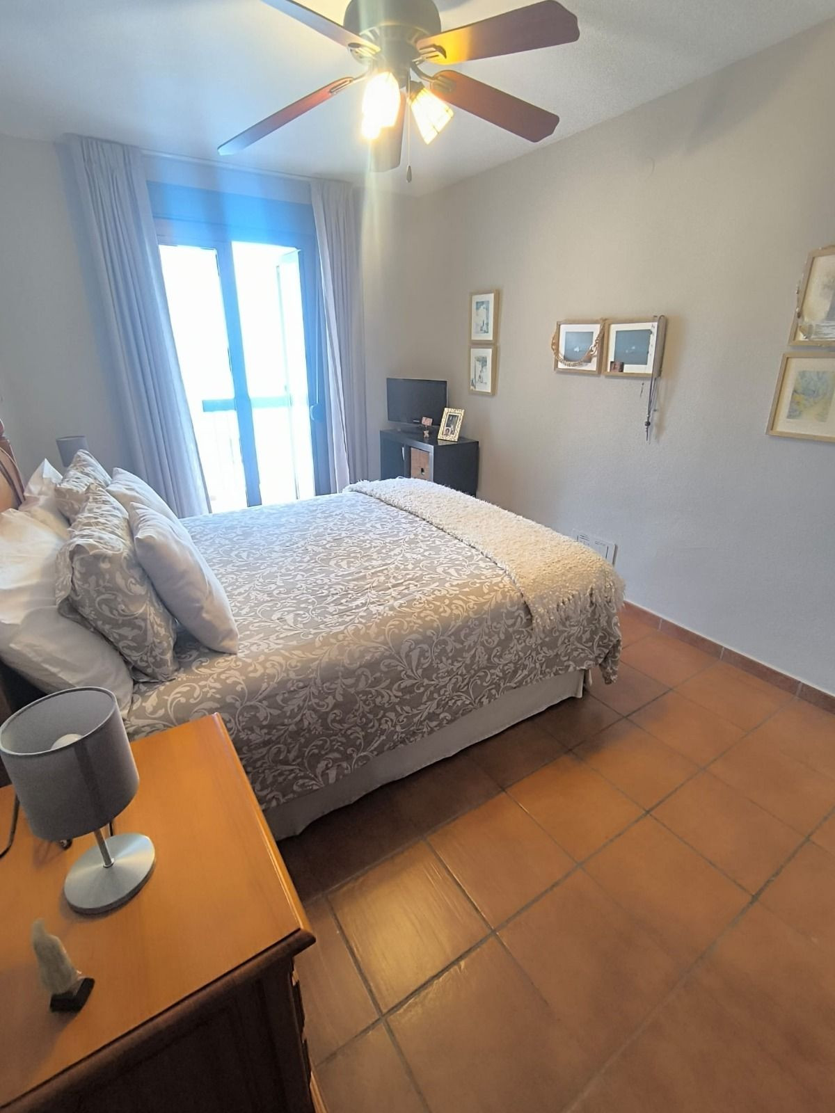 Se vende Apartamento Planta Media de 3 dormitorios en Costa Del Sol, Málaga, España