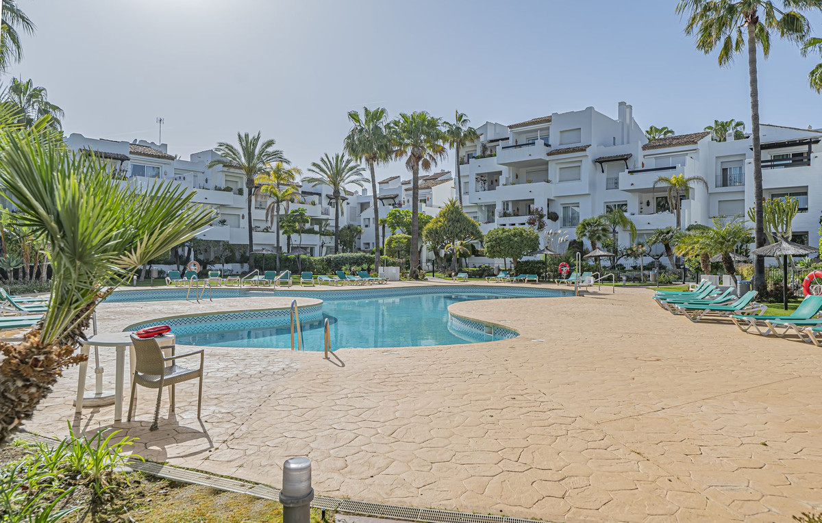 3 Bed Apartment for sale in Costalita Costa Del Sol, Málaga, Spain