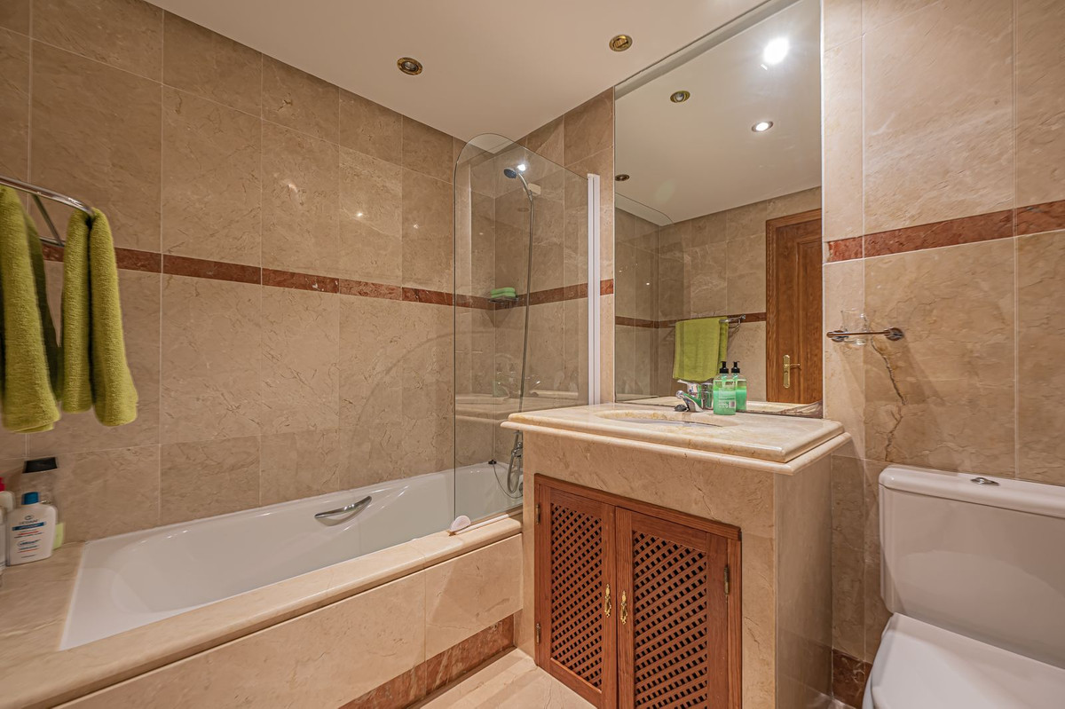3 Bed Apartment for sale in Costalita Costa Del Sol, Málaga, Spain