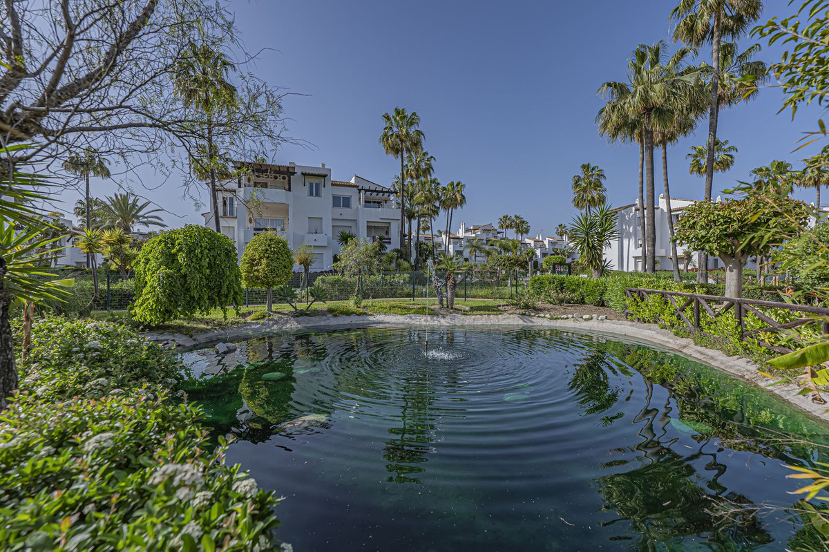 3 Bed Apartment for sale in Costalita Costa Del Sol, Málaga, Spain