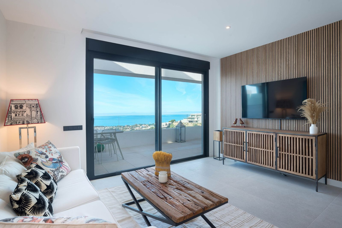 2 Bed Apartment for sale in Altos De Los Monteros Costa Del Sol, Málaga, Spain