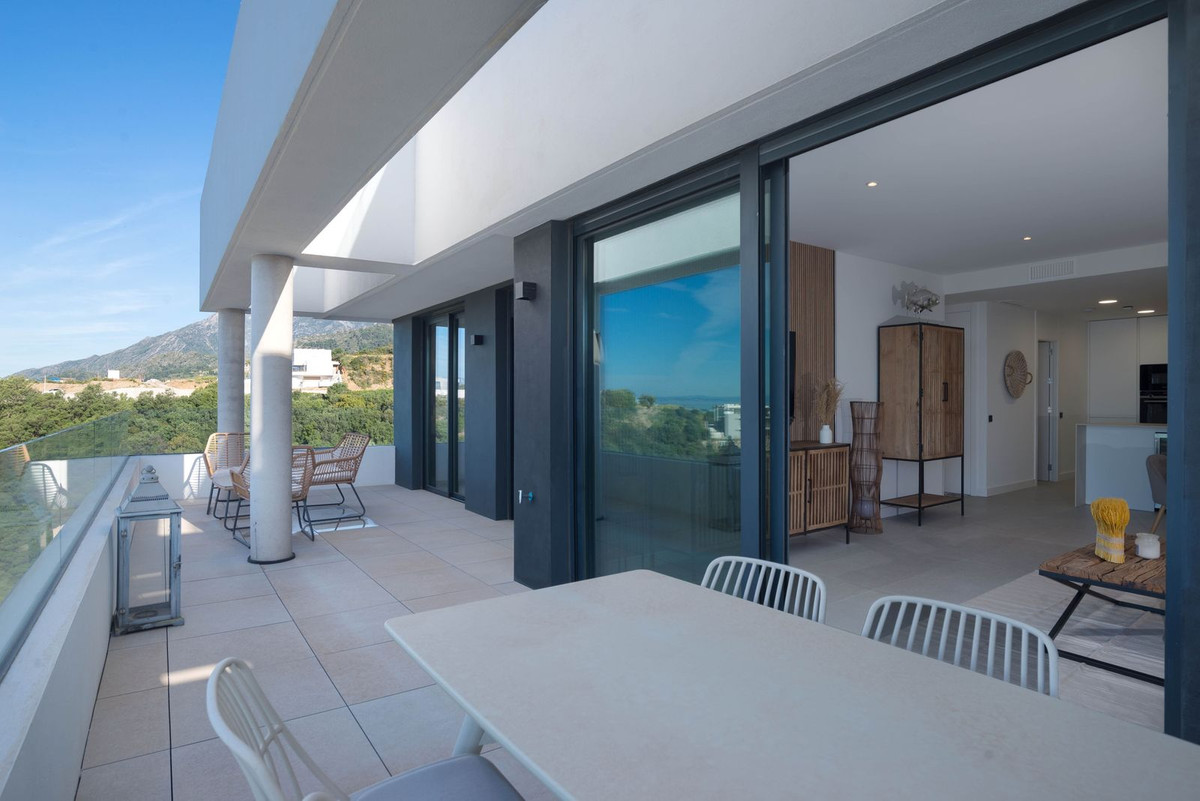 2 Bed Apartment for sale in Altos De Los Monteros Costa Del Sol, Málaga, Spain