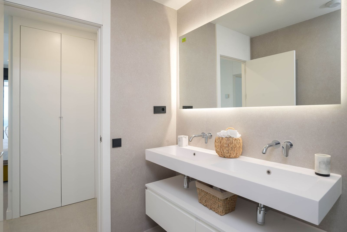 2 Bed Apartment for sale in Altos De Los Monteros Costa Del Sol, Málaga, Spain