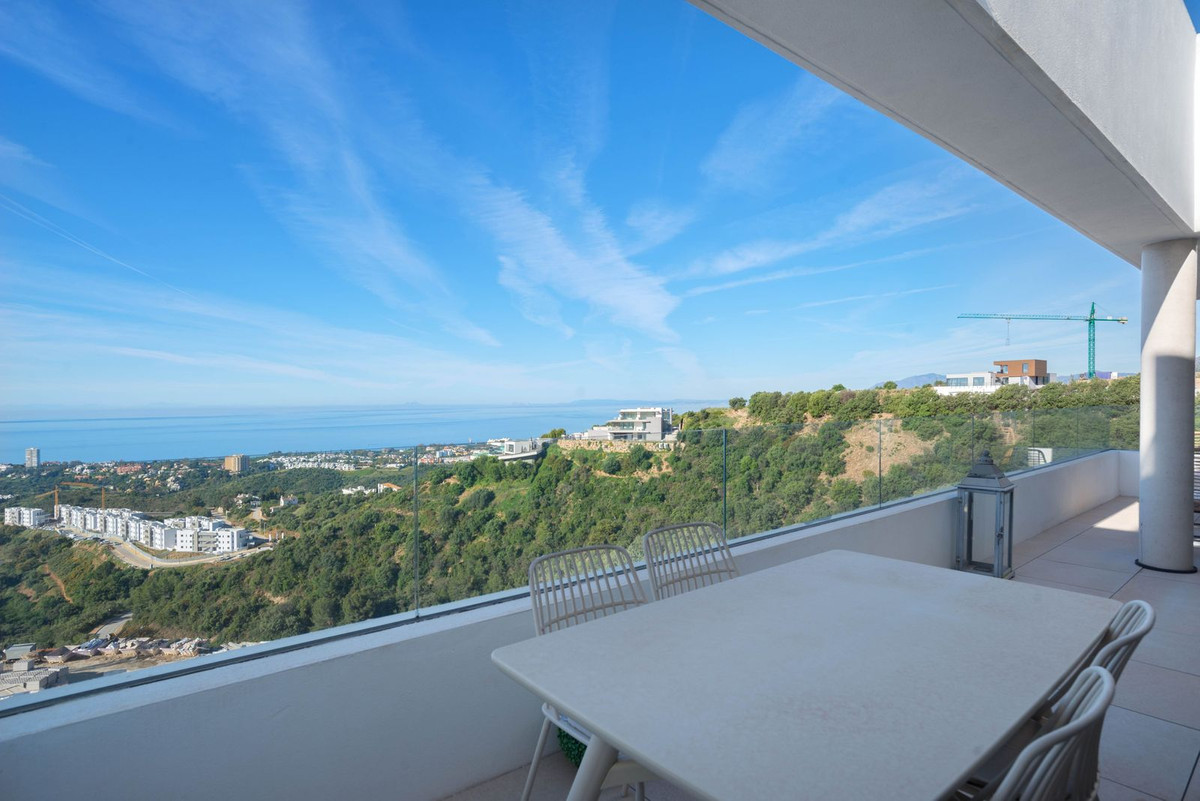 2 Bed Apartment for sale in Altos De Los Monteros Costa Del Sol, Málaga, Spain