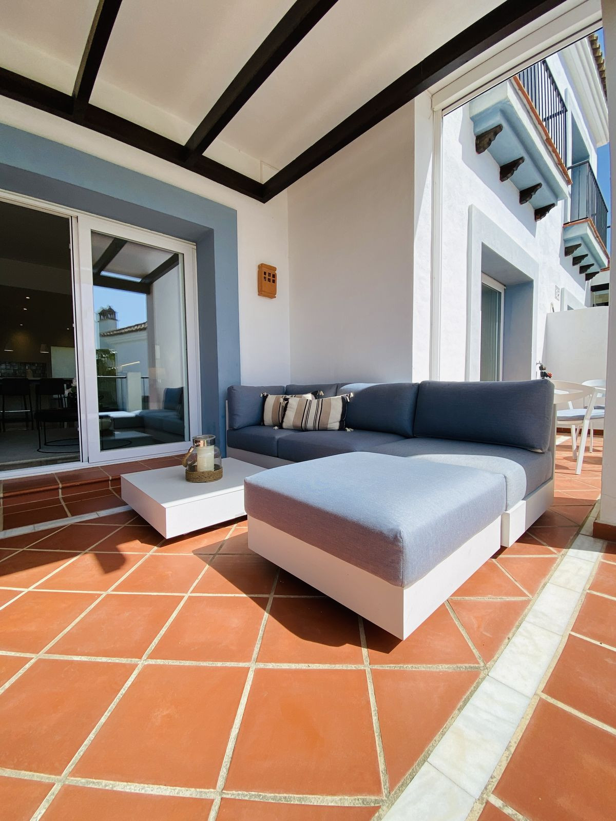3 Bed Apartment for sale in El Paraiso Costa Del Sol, Málaga, Spain