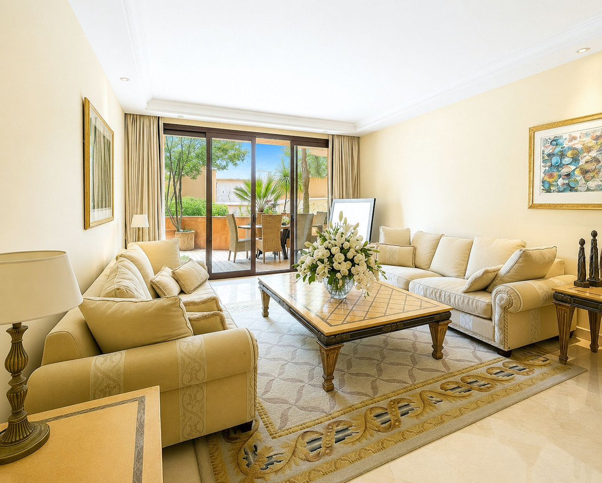 2 Bed Apartment for sale in New Golden Mile Costa Del Sol, Málaga, Spain