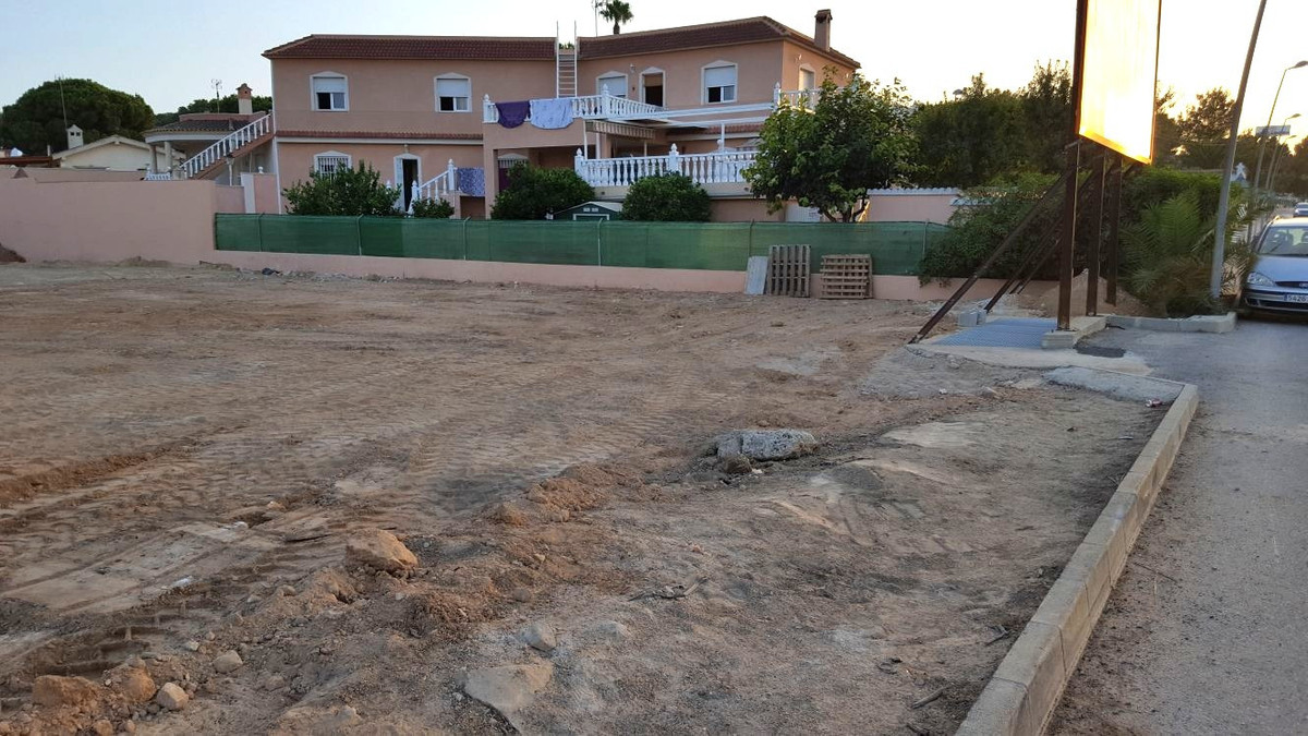 Se vende Terreno Urbano  en Costa Blanca, Alicante, España