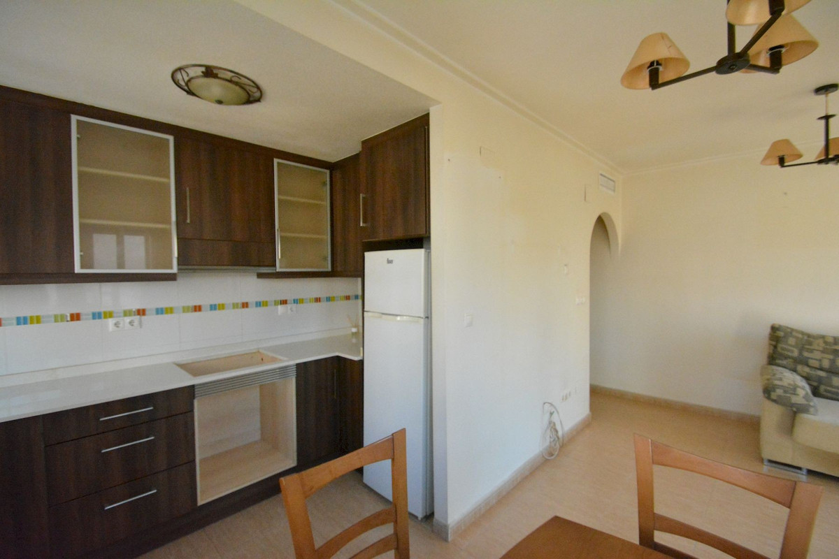 Se vende Apartamento Planta Media de 2 dormitorios en Costa Blanca, Alicante, España