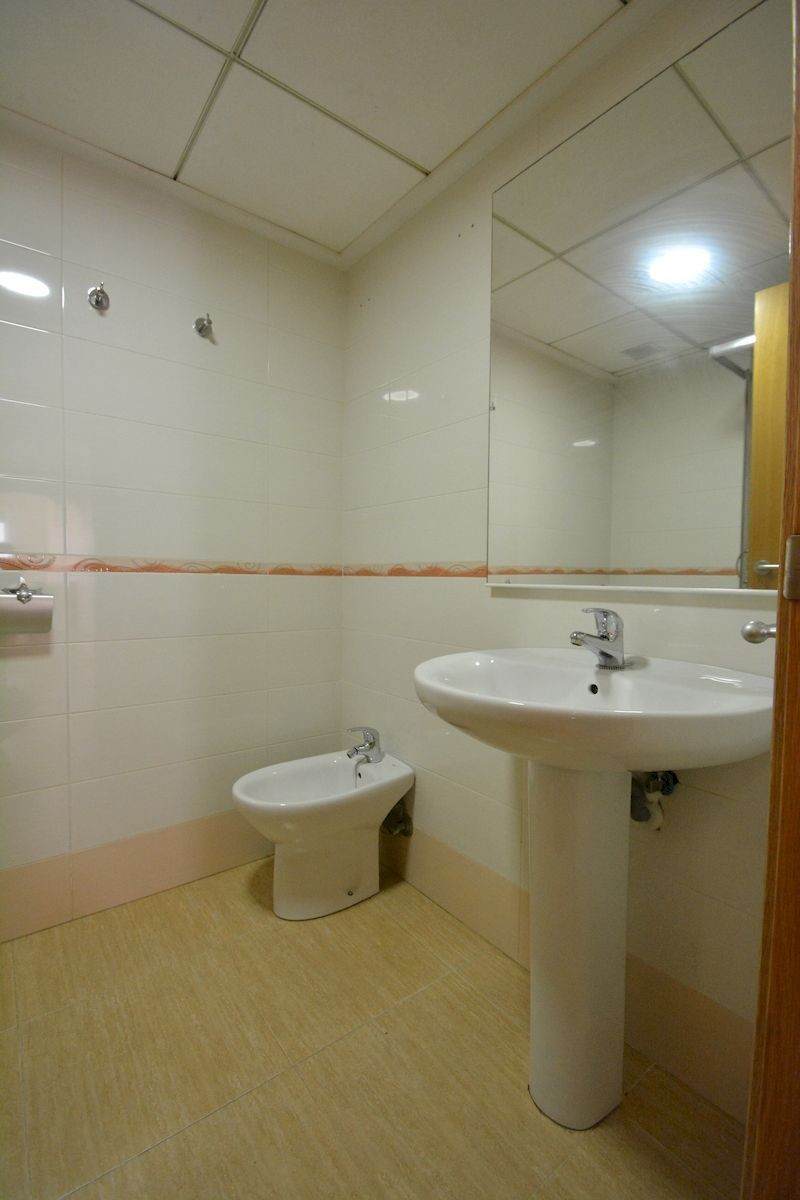 Se vende Apartamento Planta Media de 2 dormitorios en Costa Blanca, Alicante, España