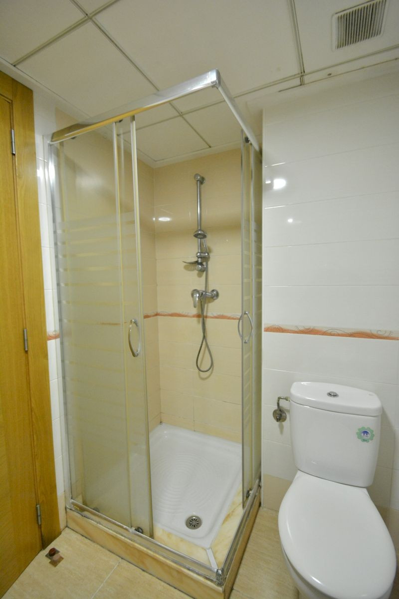 Se vende Apartamento Planta Media de 2 dormitorios en Costa Blanca, Alicante, España