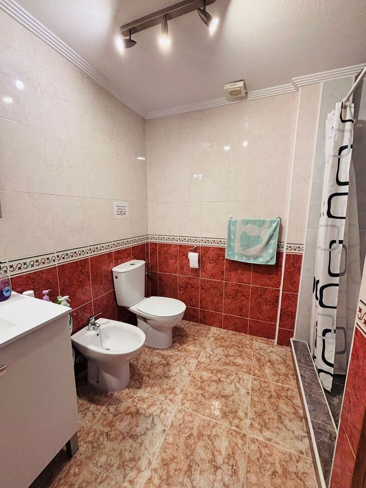 Se vende Apartamento Planta Baja de 2 dormitorios en Costa Blanca, Alicante, España