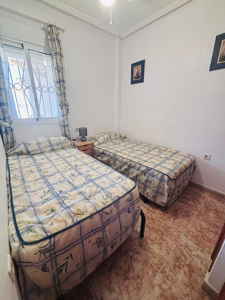 Se vende Apartamento Planta Baja de 2 dormitorios en Costa Blanca, Alicante, España