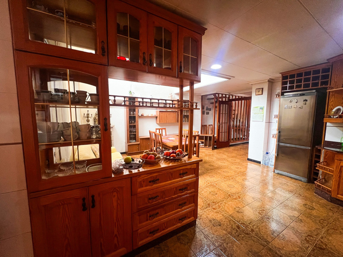 Se vende Adosada de 5 dormitorios en Costa Blanca, Alicante, España