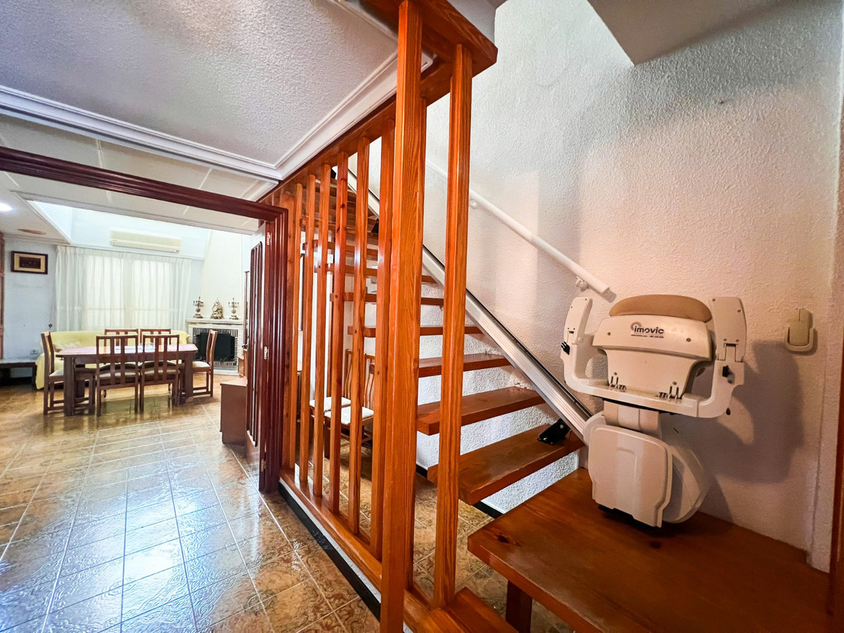 Se vende Adosada de 5 dormitorios en Costa Blanca, Alicante, España