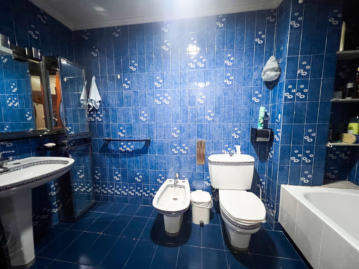 Se vende Adosada de 5 dormitorios en Costa Blanca, Alicante, España