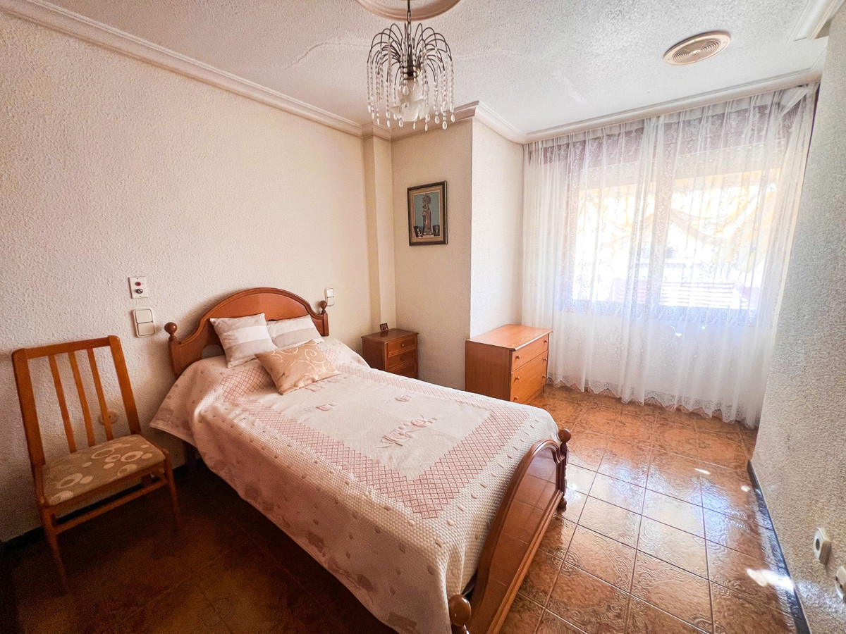 Se vende Adosada de 5 dormitorios en Costa Blanca, Alicante, España