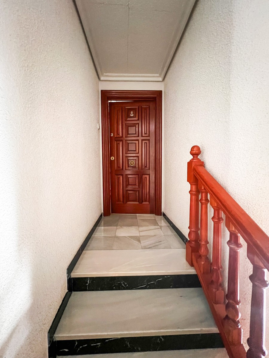 Se vende Adosada de 5 dormitorios en Costa Blanca, Alicante, España