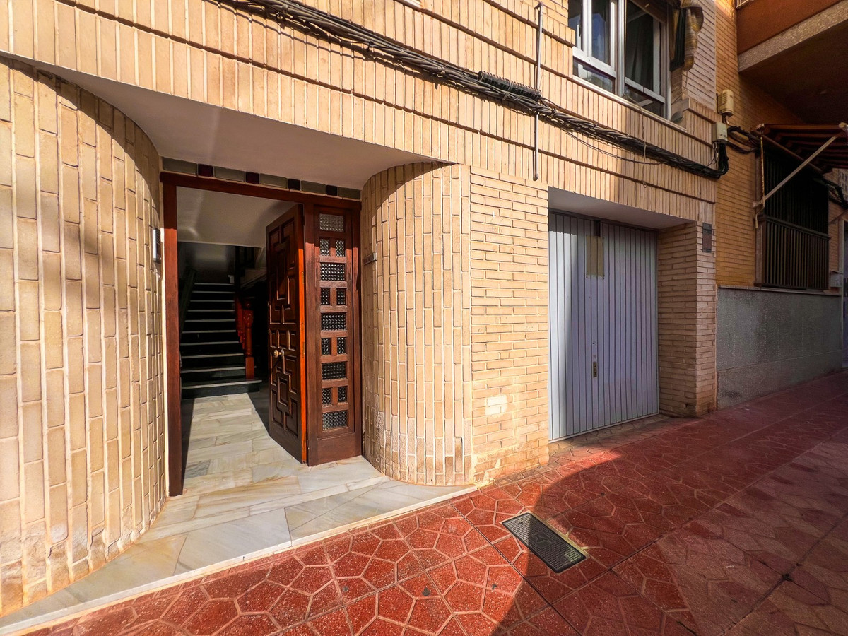 Se vende Adosada de 5 dormitorios en Costa Blanca, Alicante, España
