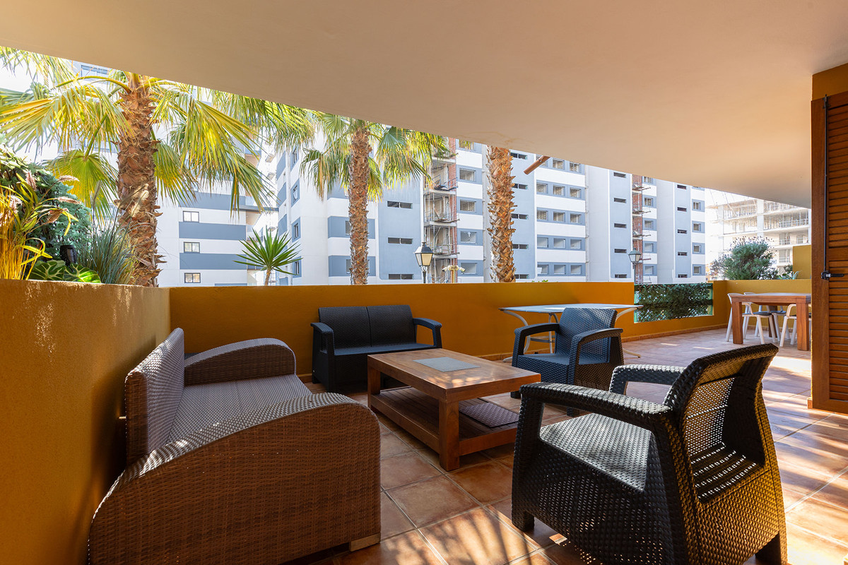 2 Bed Apartment for sale in Punta Prima Costa Blanca, Alicante, Spain