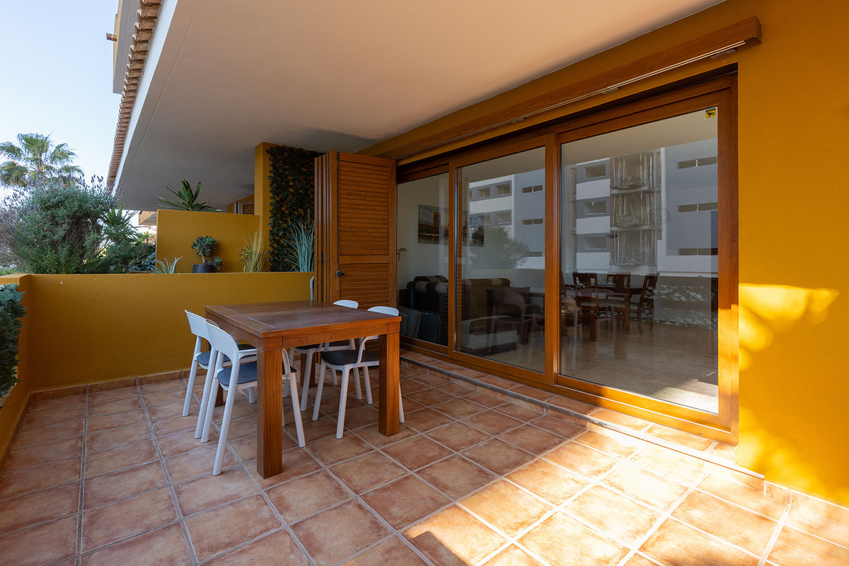 2 Bed Apartment for sale in Punta Prima Costa Blanca, Alicante, Spain